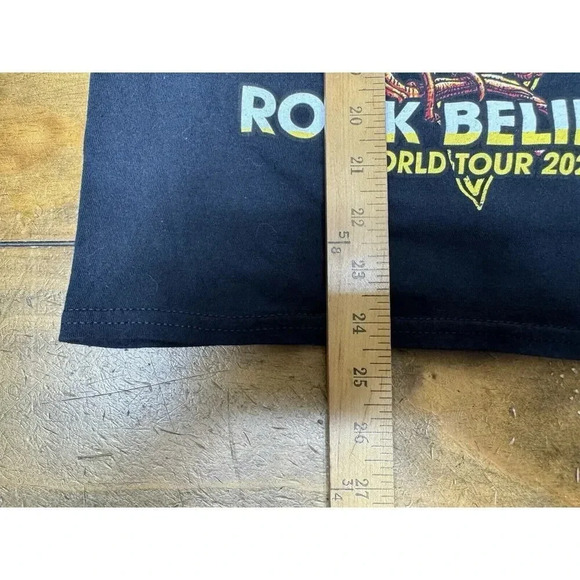 Scorpions Rock Believer World Tour 2022 Official Tour T-Shirt Tee Size Small - Picture 3 of 9